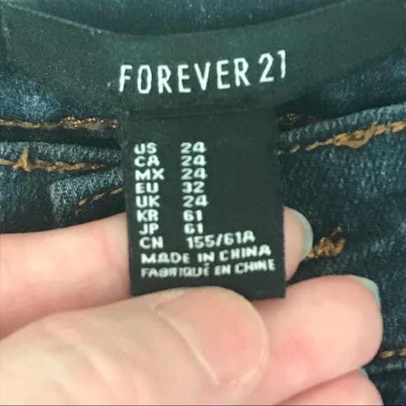 Forever 21  Skinny Blue Jeans - Picture 2 of 7